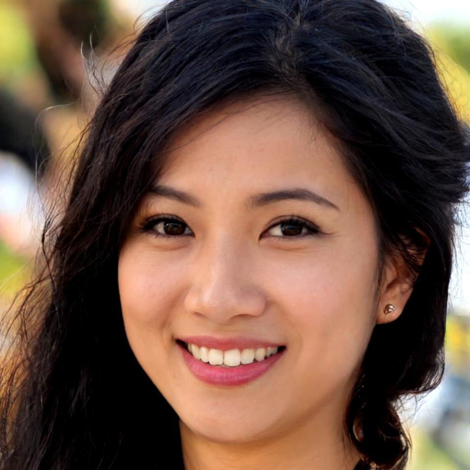 Teilnehmerin Linnéa Bergqvist teilt ihre Erfahrungen mit Finanzanalyse-Projekten